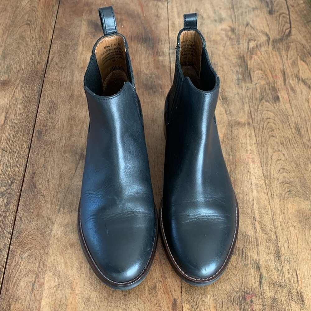 NWOT Thursday ankle boots